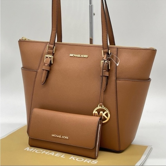 Michael Kors Large Charlotte Tote Bag & Large Trifold Wallet Luggage Brown - Picture 1 of 13